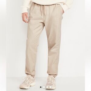 NWT! Mens Old Navy Modern Jogger Built In Flex Light Stone Khaki Pants Large